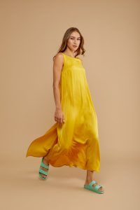 MOUTAKI 22.07.21 ΦΟΡΕΜΑ MAGENTA