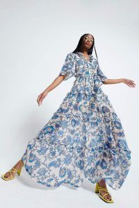 be you Φόρεμα 21.12.2040