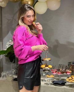 DAPHNEA PARIS ΖΑΚΈΤΑ ΜΕ ΠΑΓΙΕΤΕΣ