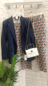 MYT μπλούζα τυπος