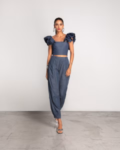 Moutaki Jean Crop Top 25.01.42 Raffles