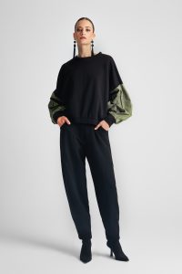 Moutaki 25.03.149 παντελονι μαυρο