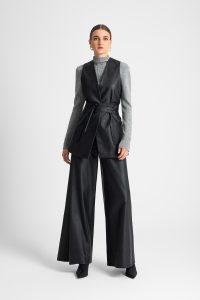 Moutaki 25.06.142 γιλεκο μαυρο